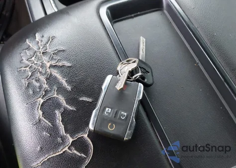 2015 Chevrolet Silverado 1500 2Lz z USA, uszkodzony, nr VIN 3GCUKSEC5FG360038